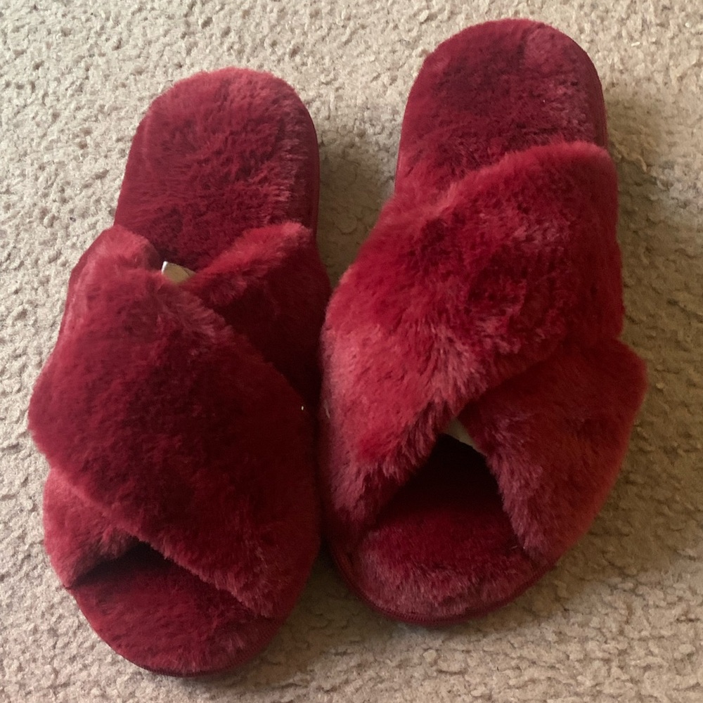 Fuzzy Faux Fur Slippers